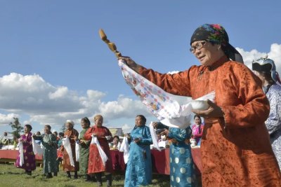 Тыва Суттуг Шай