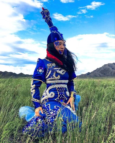 Тувинский костюм женский