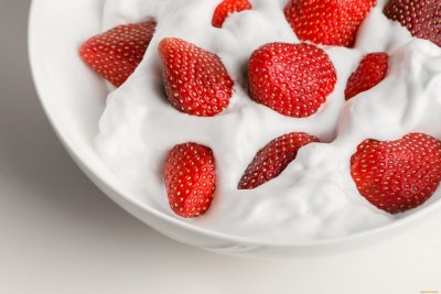 Клубника со сливками картинки