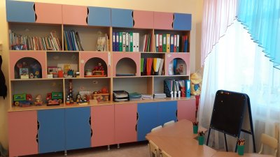 Стеллажи для логопедического кабинета