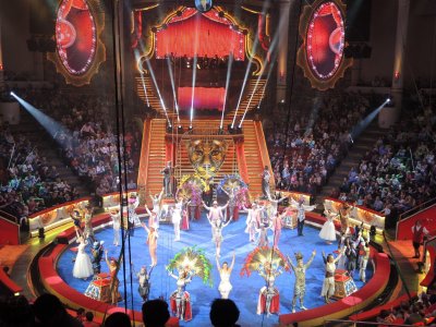 Цирк Никулина манеж