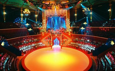 Пустая Арена цирка