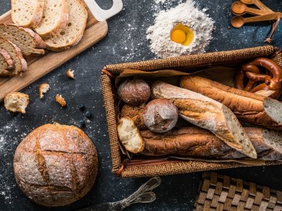 Хлеб из пекарни