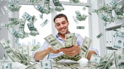 Парень с кучей денег