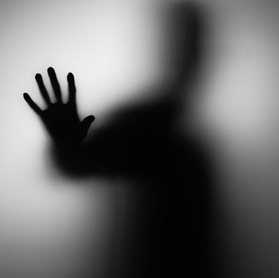 Черные тени