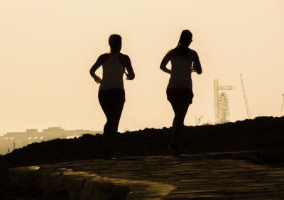 Силуэт в тени