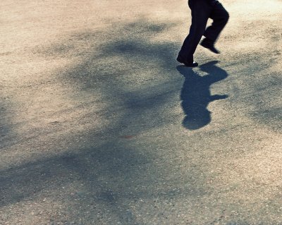 Тень от человека