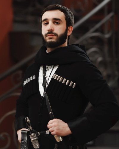 Кабардинец Осетинец