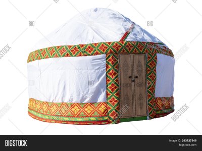 Юрты на белом фоне