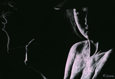 Портрет на черном фоне