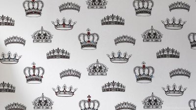 Принты с короной