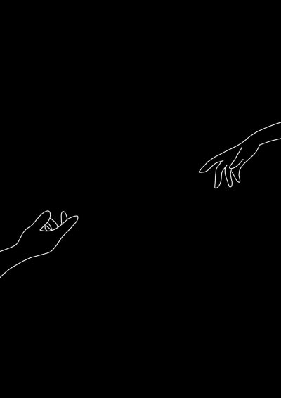 Ладонь на черном фоне