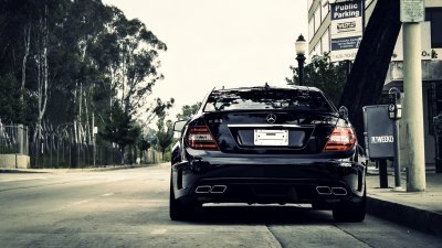 Mercedes Benz c63 AMG Black 1920х1080