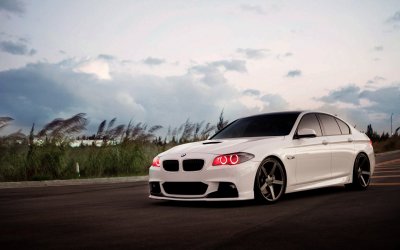 BMW 5 f10 белая