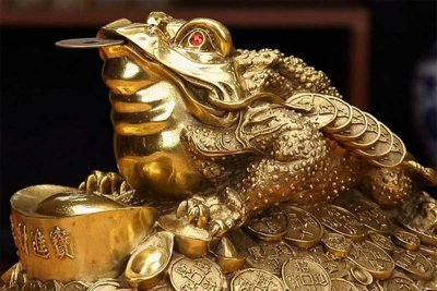 Символы Китая трехлапая жаба