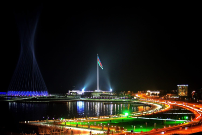 Ночной Баку панорама