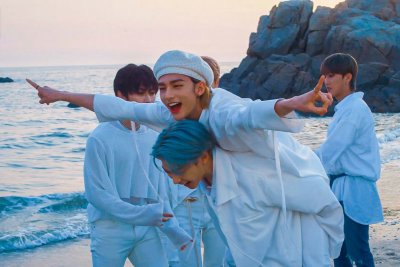 Хенджин Stray Kids