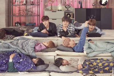 Stray Kids Минхо спящий