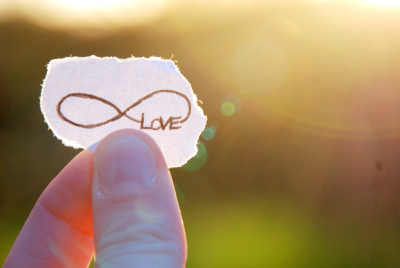 Знак бесконечности любовь