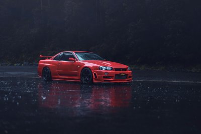 Nissan GTR r34 Red