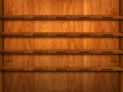 Пустые деревянные полки