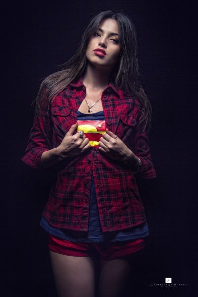 Красивые девушки на телефон