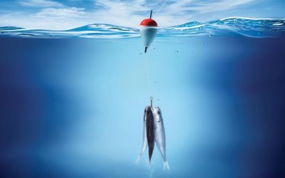 Поплавок в воде