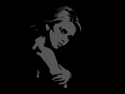 Силуэт на черном фоне