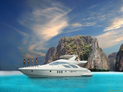 Шикарная яхта