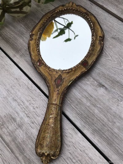 Винтажное зеркальце