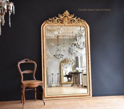 Зеркало антикварное напольное