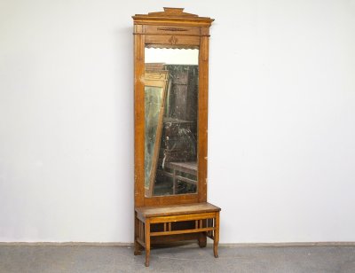 Альтерегохоум старинное зеркало с консолью