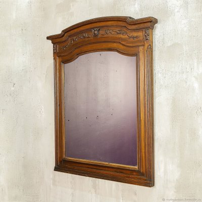 Старинные деревянные зеркала