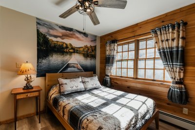 Интерьер дачной спальни