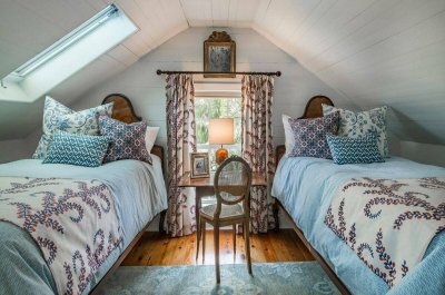 Спальня в деревенском стиле