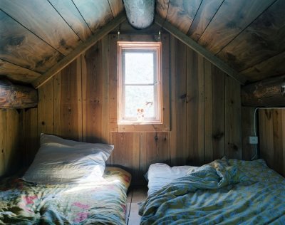 Спальня в деревенском доме