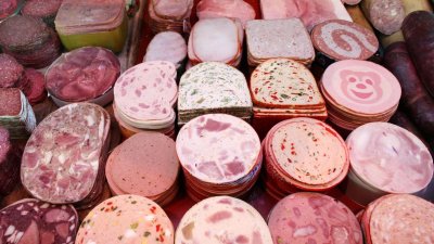 Необычные колбасные изделия