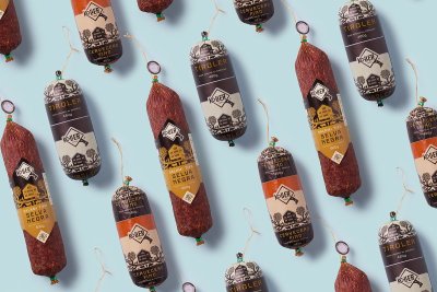 Креативная упаковка колбасы