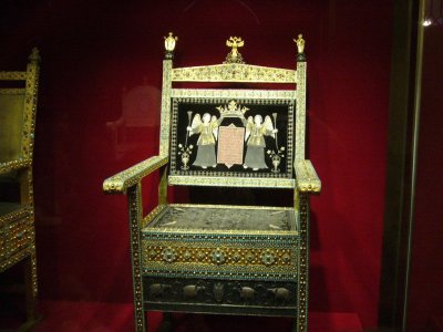 Оружейная палата Московского Кремля трон Ивана Грозного