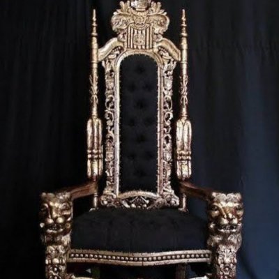 Трон Эстетика Королевский