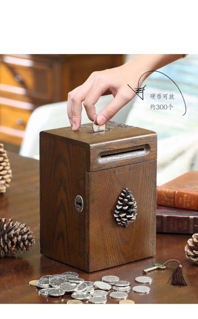 Деревянная копилка