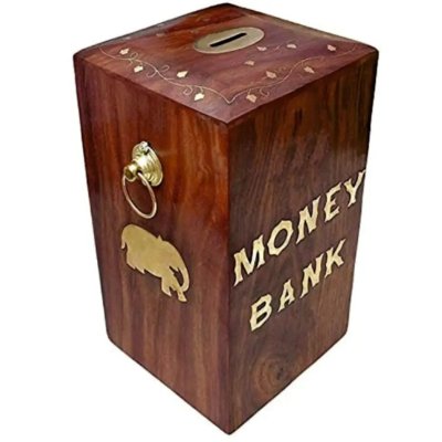 Деревянная копилка для денег