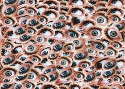 Очень много глаз