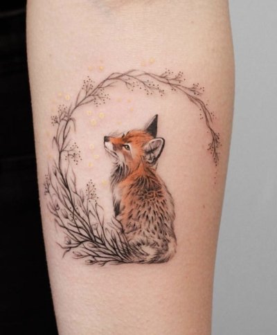Тату лиса маленькая