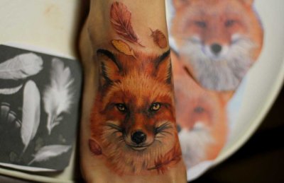 Тату лиса для девушек